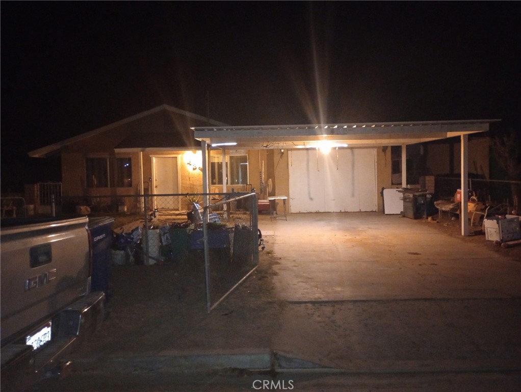 433 N D, Westmorland, CA 92281 — photo 1