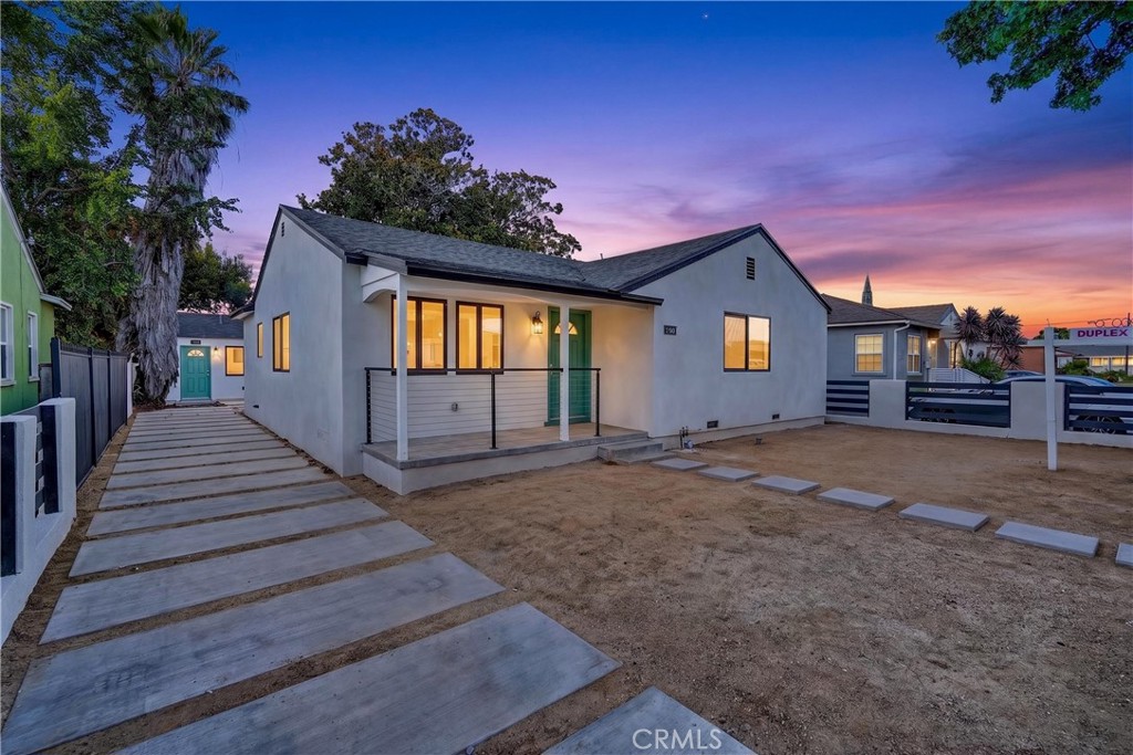 2106 W 94th Pl, Los Angeles, CA 90047 — photo 1