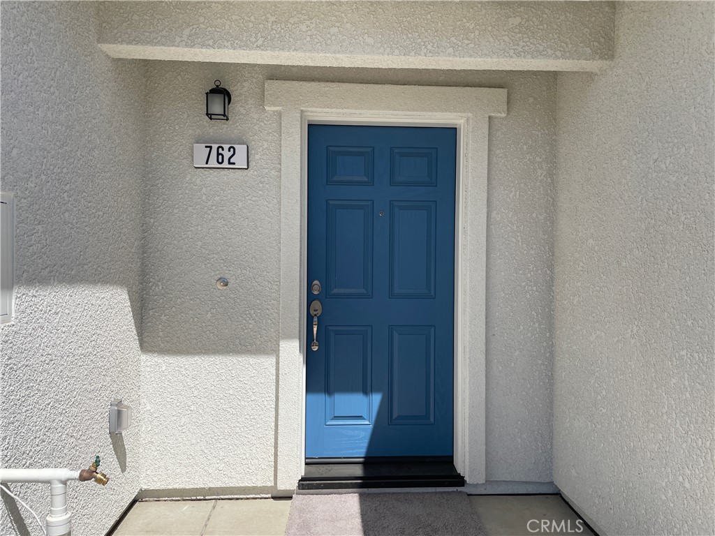 762 Stone Ridge East Avenue, Merced, CA 95341 — photo 1