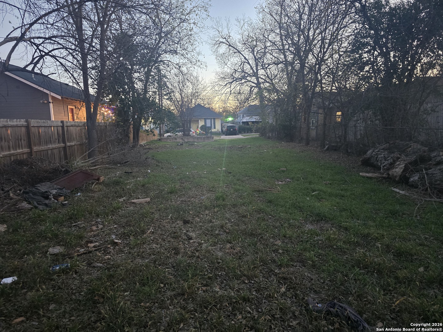 1327 Burleson, San Antonio, TX 78202 — photo 1