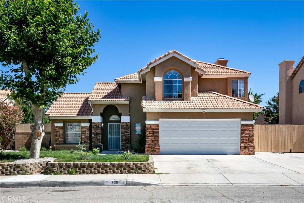 735 E Avenue K7, Lancaster, CA 93535 — photo 1