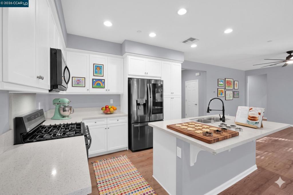 312 MacArthur Way, Brentwood, CA 94513 — photo 1