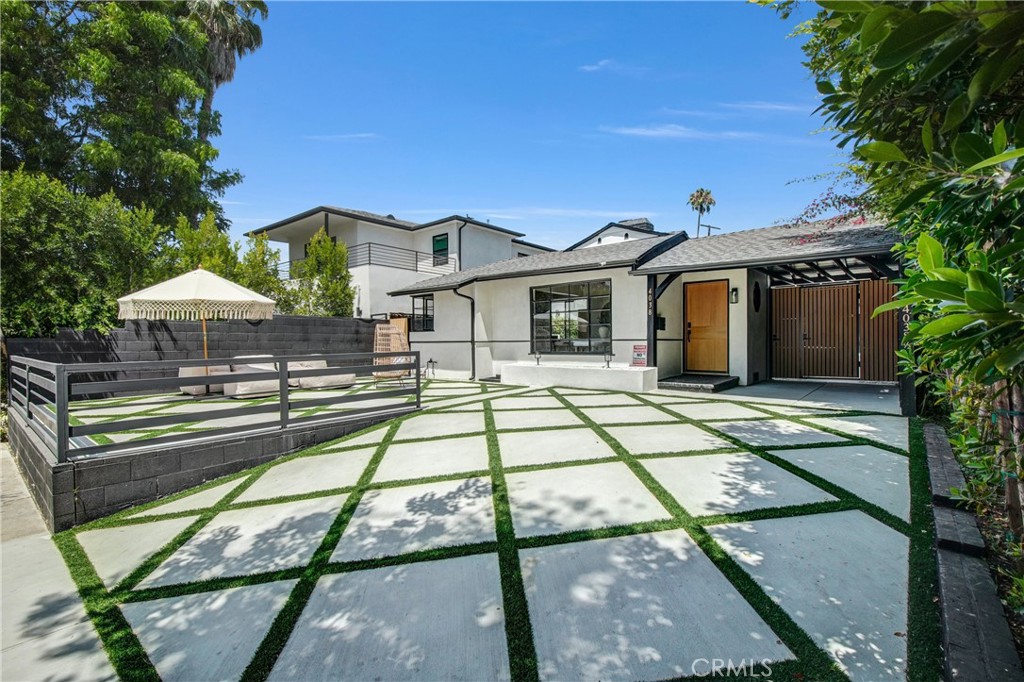 4038 Denny, Studio City, CA 91604 — photo 1