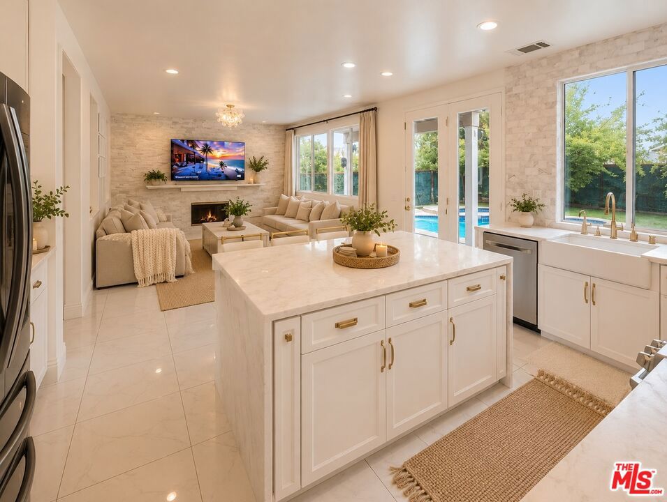 26518 Swan Lane, Canyon Country, CA 91387 — photo 1