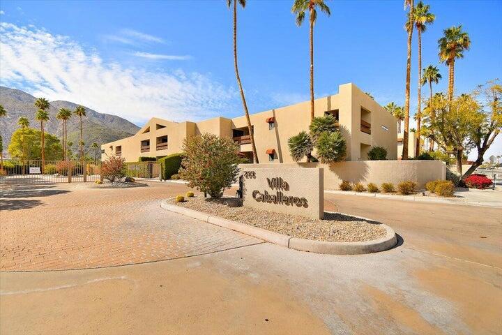 255 S Avenida Caballeros 305, Palm Springs, CA 92262 — photo 1