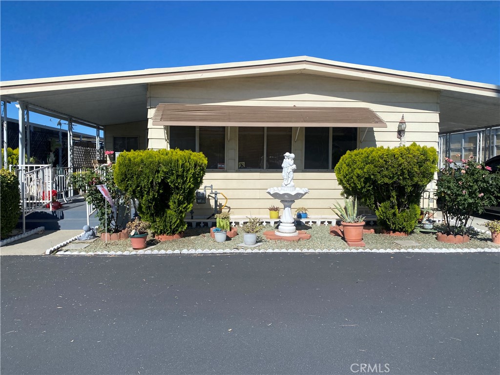 950 California 123, Calimesa, CA 92320 — photo 1