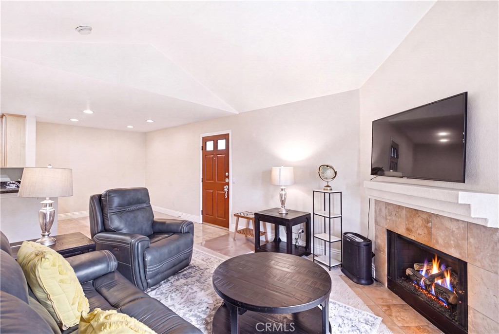 2380 Del Mar Way 305, Corona, CA 92882 — photo 1
