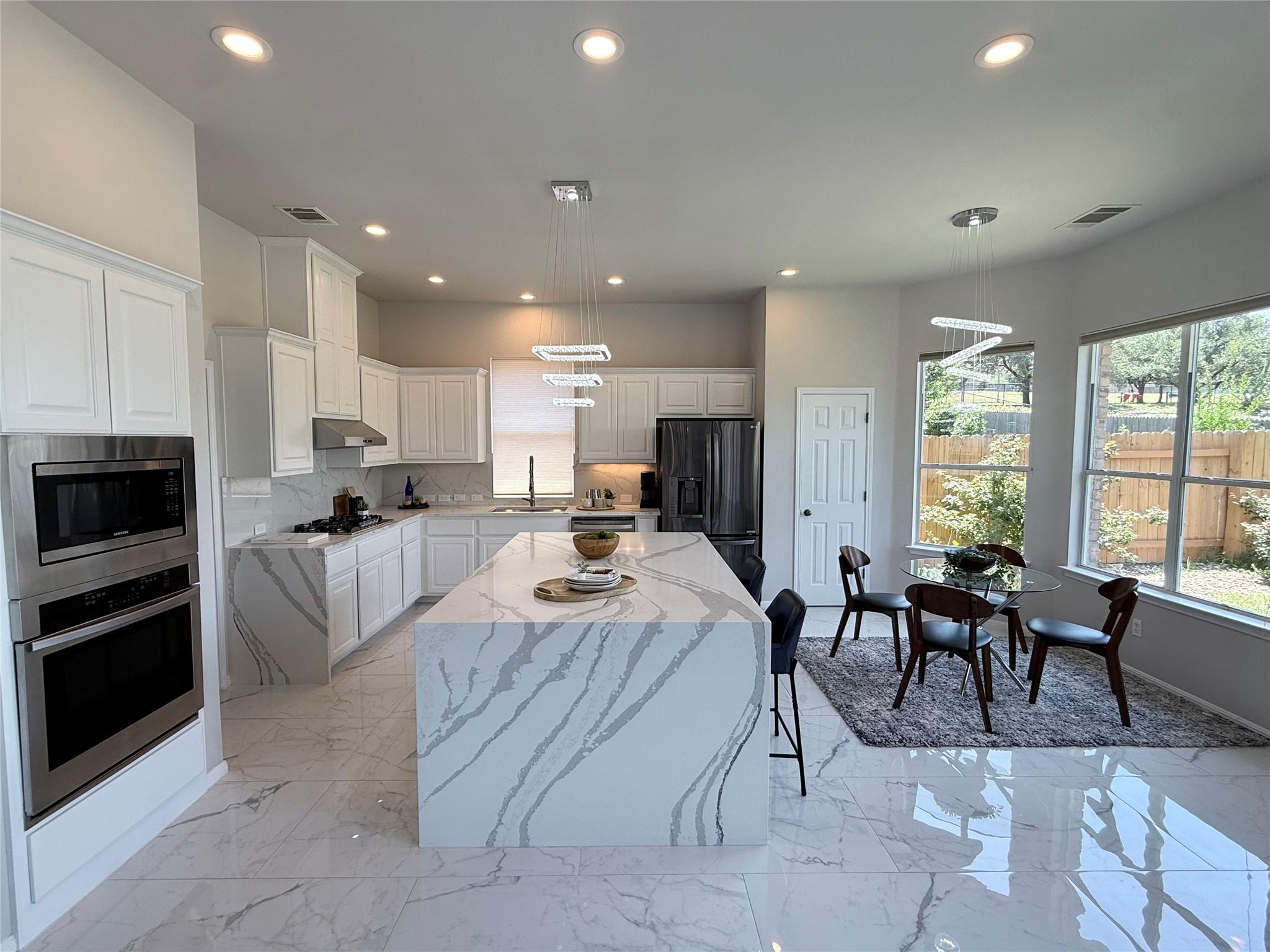 12629 Lee Park, Austin, TX 78732 — photo 1