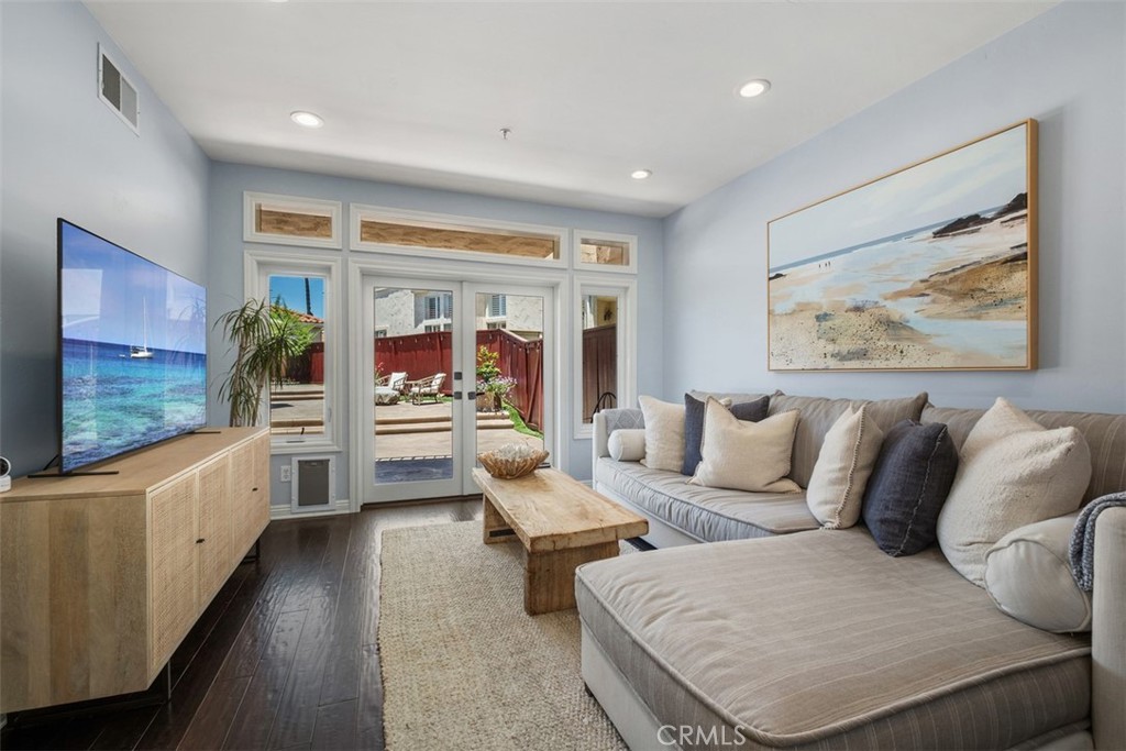 631 Via Presa, San Clemente, CA 92672 — photo 1
