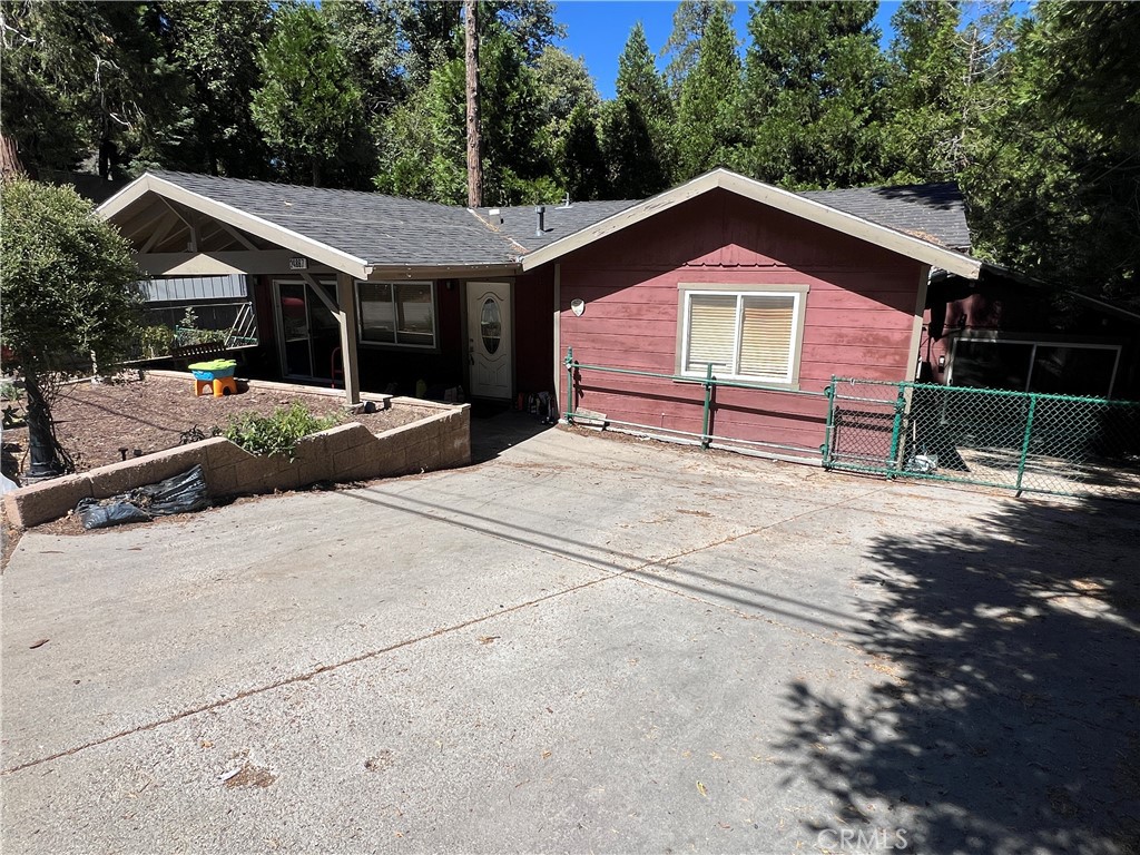24867 Felsen, Crestline, CA 92325 — photo 1