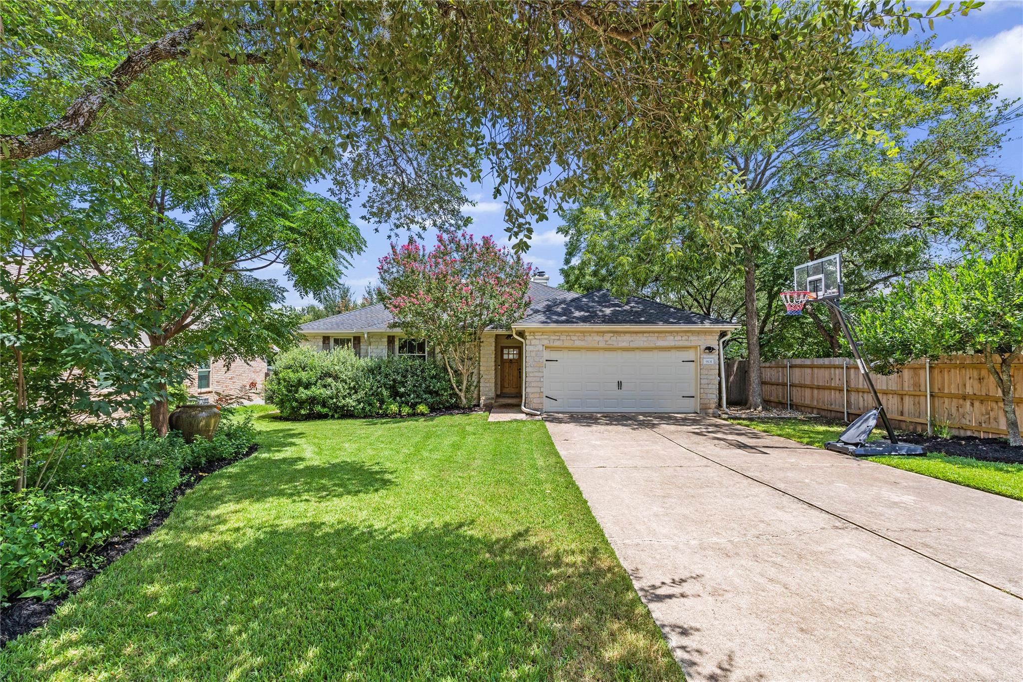 9131 Edwardson, Austin, TX 78749 — photo 1