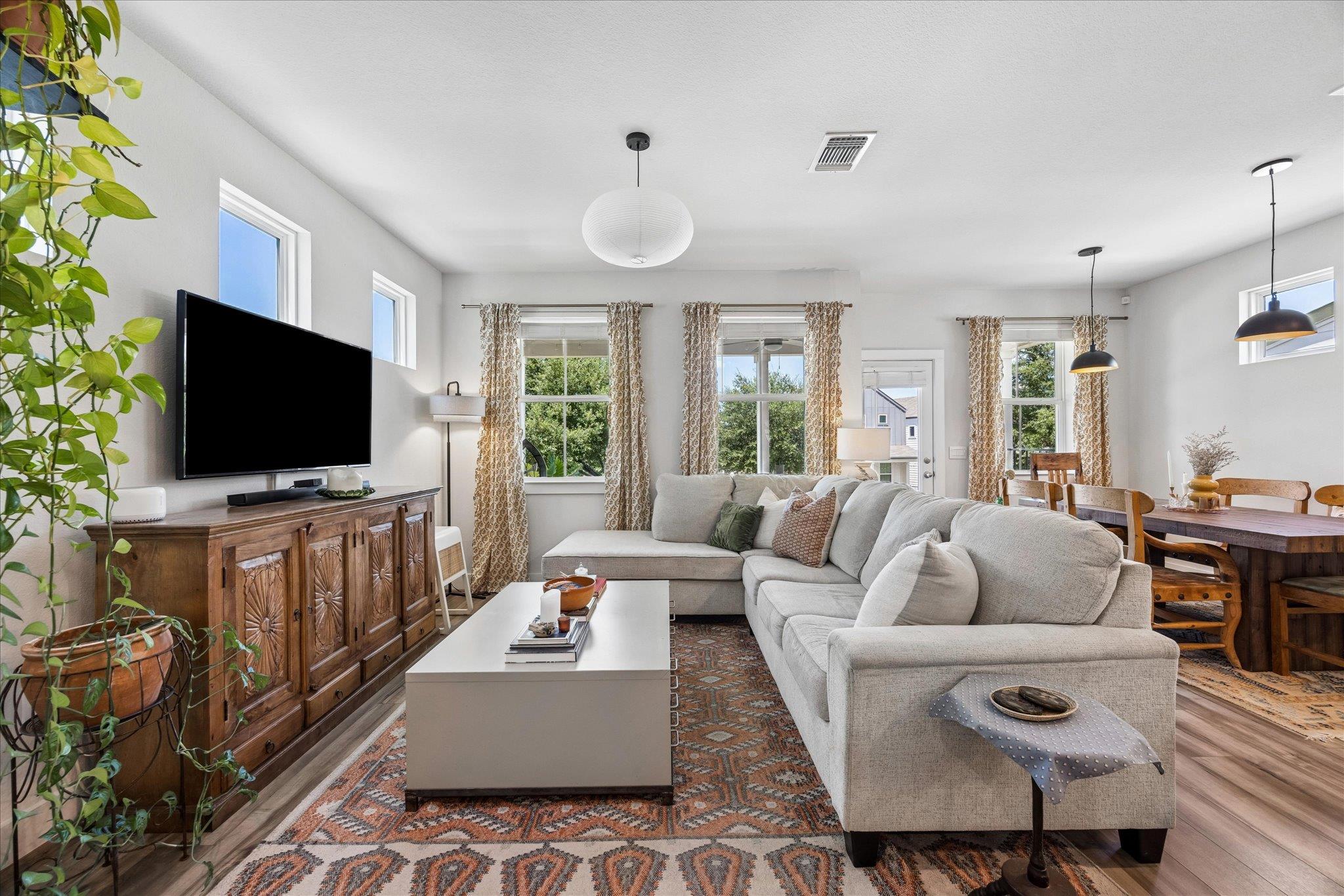 7406 Travertine Spring, Austin, TX 78744 — photo 1