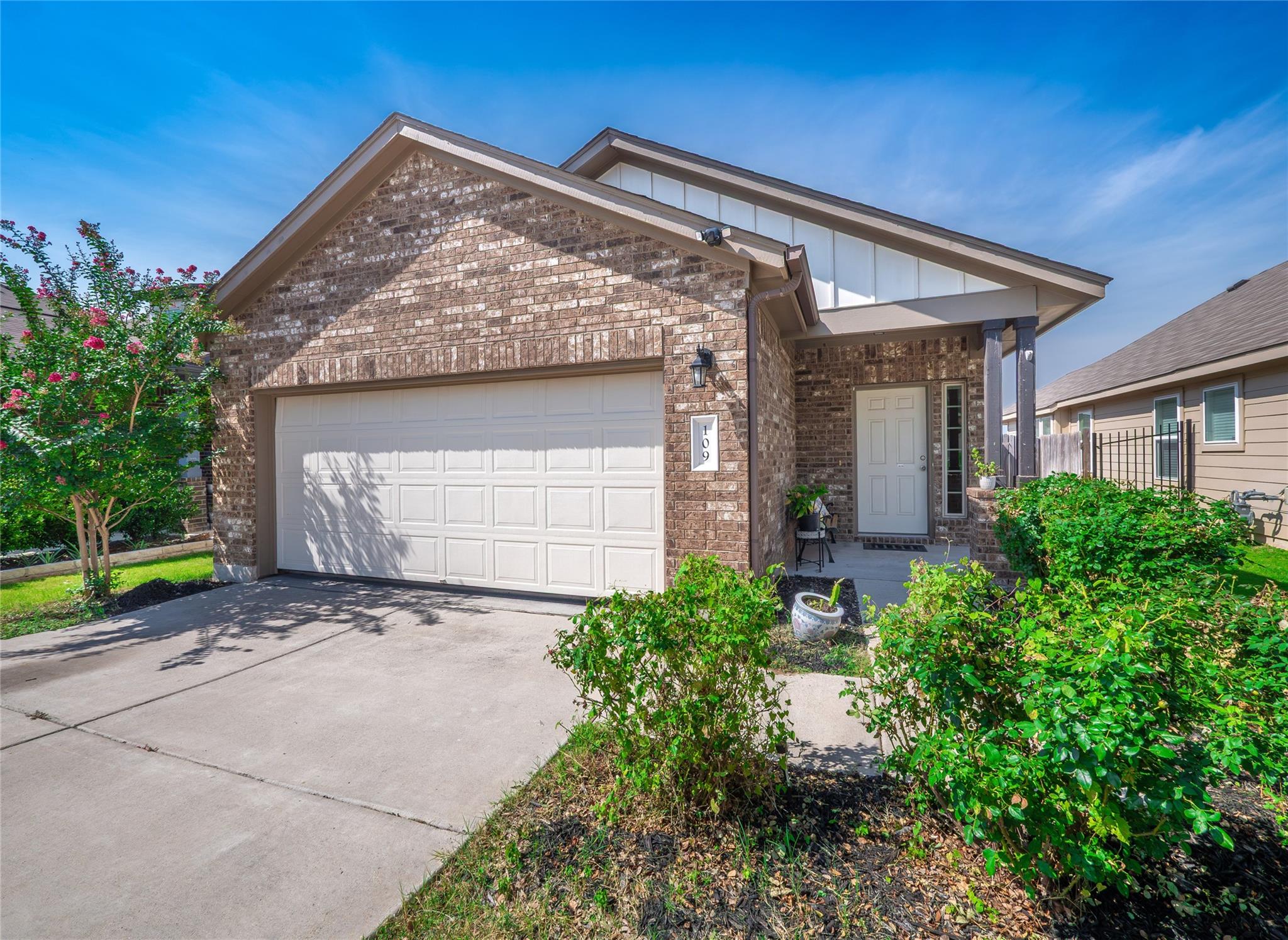 109 Lambert, Leander, TX 78641 — photo 1