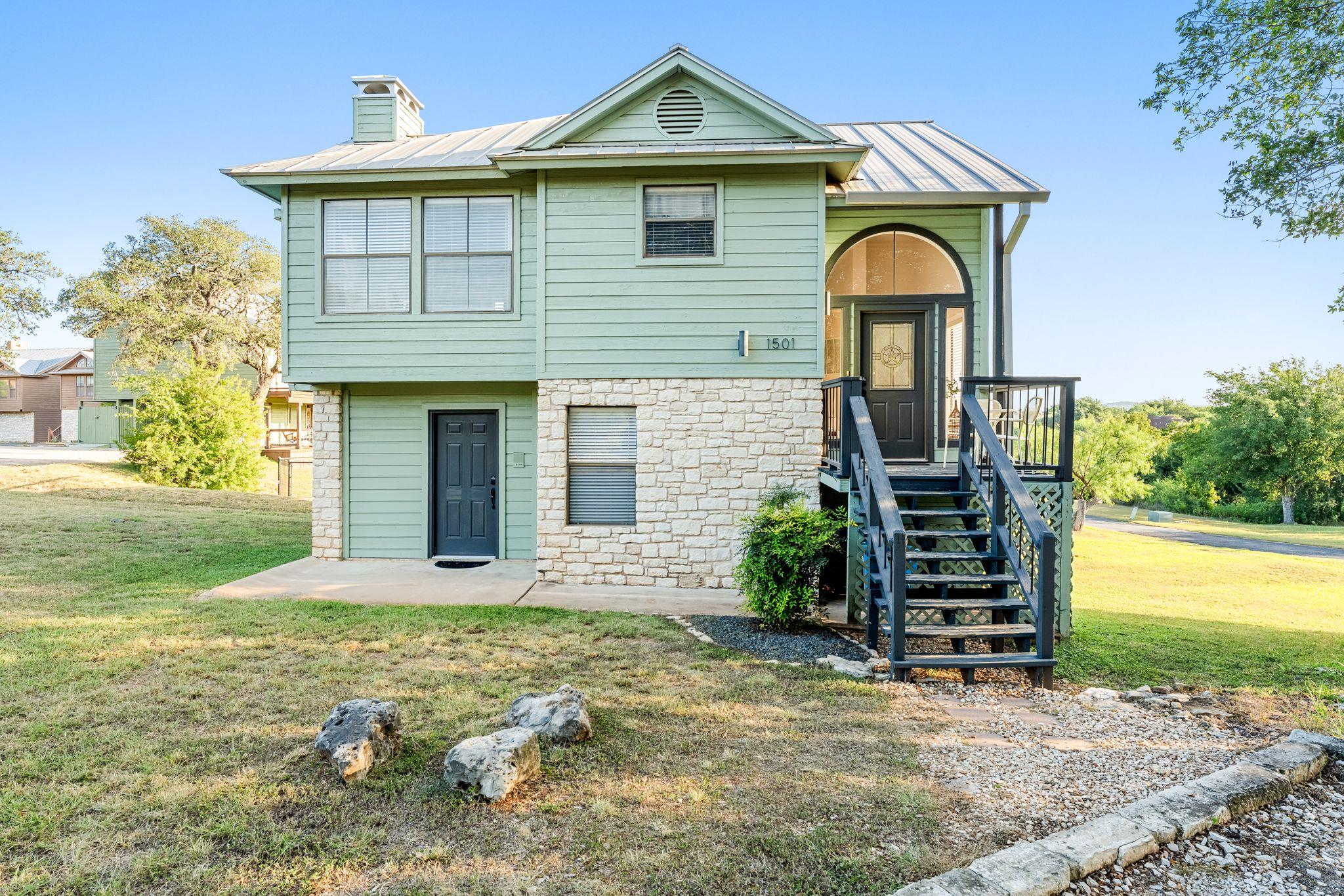 1501 Ridge Harbor, Spicewood, TX 78669 — photo 1