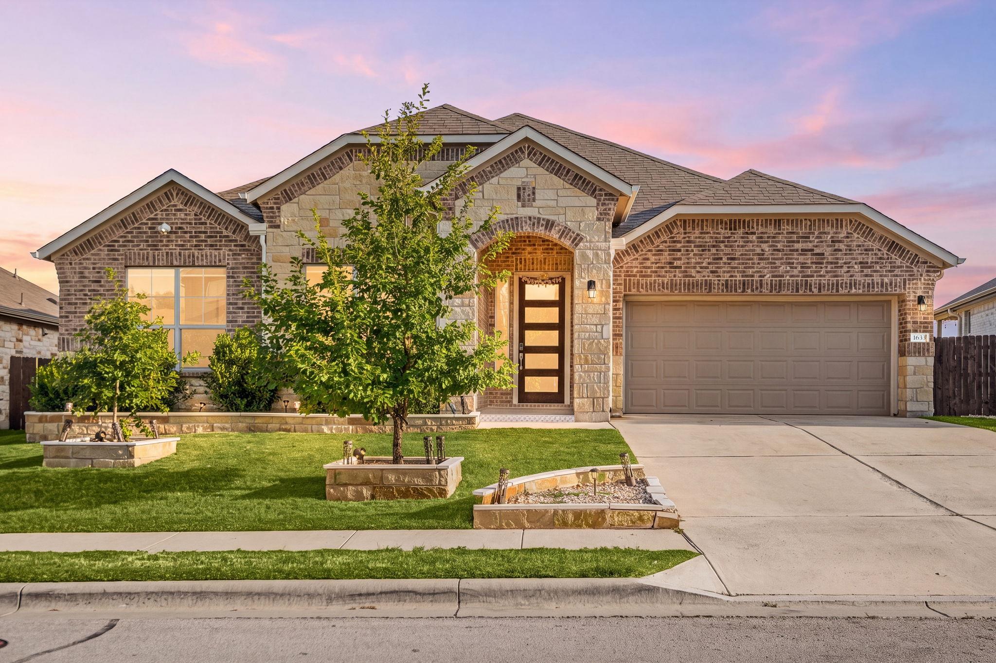 1633 Weavers, Georgetown, TX 78628 — photo 1