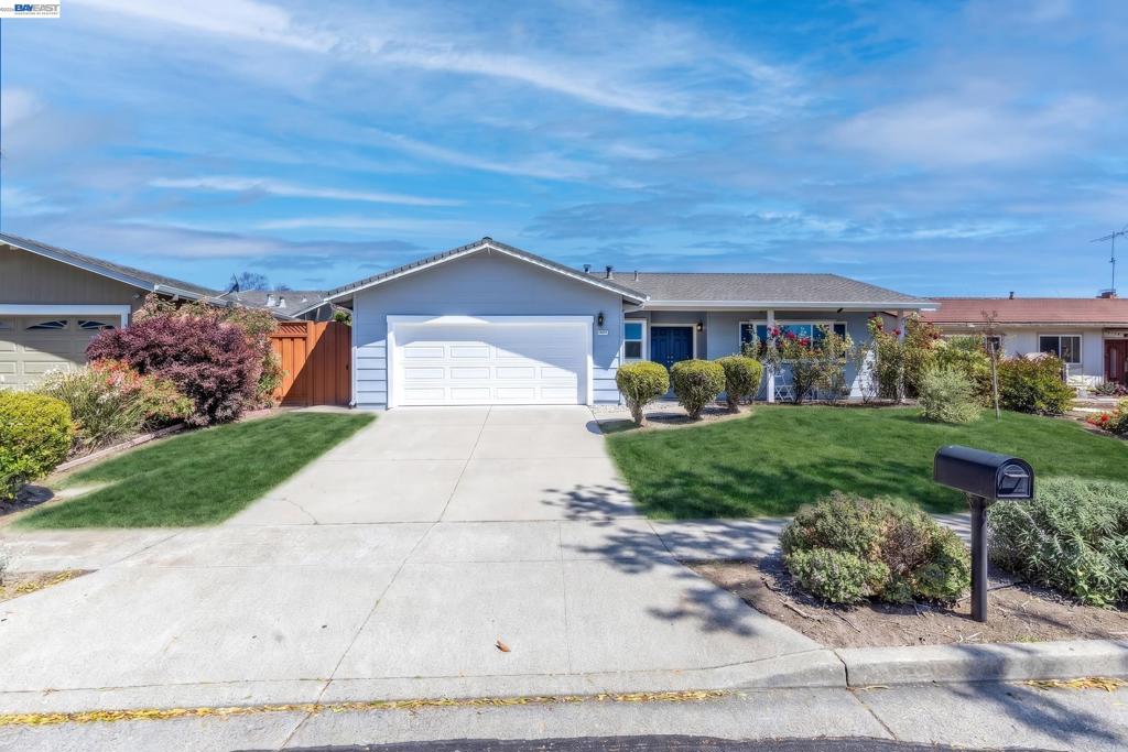 38475 Jacaranda Dr, Newark, CA 94560 — photo 1