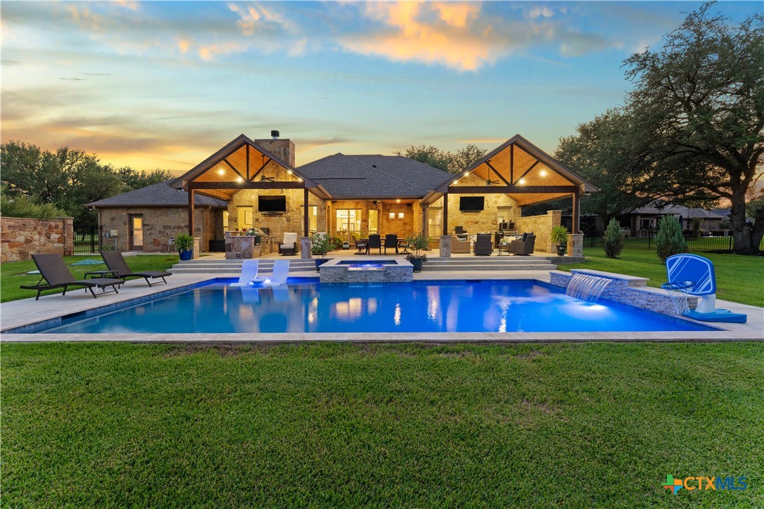 3041 Rolling Meadow Drive, Salado, TX 76571 — photo 1