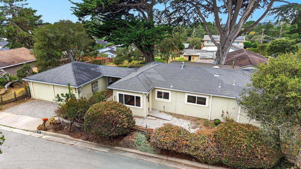 304 Stuart Avenue, Pacific Grove, CA 93950 — photo 1
