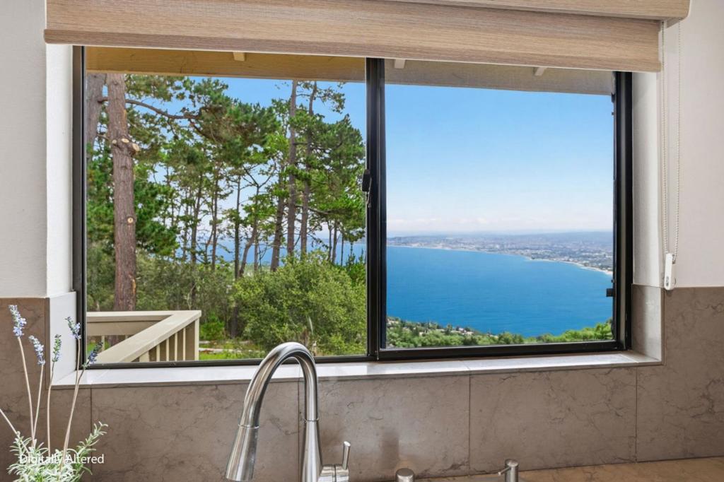 70 Forest Ridge Road 1, Monterey, CA 93940 — photo 1