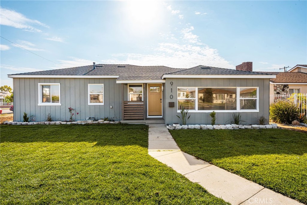 910 N Tajauta, Compton, CA 90220 — photo 1