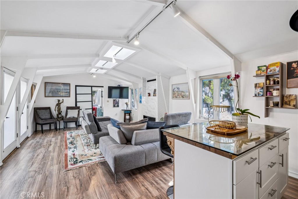 2041 N Beverly Glen Boulevard, Los Angeles, CA 90077 — photo 1