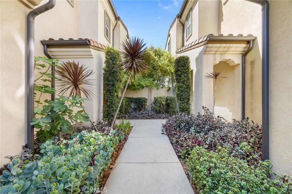 640 S Gladys, San Gabriel, CA 91776 — photo 1
