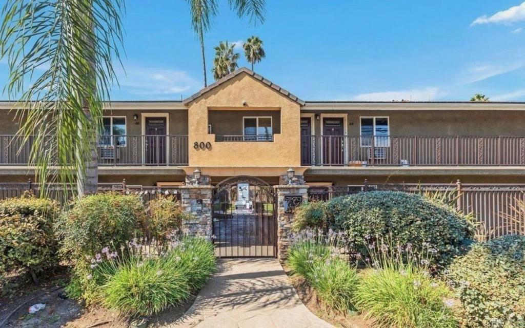 800 N Mollison 43, El Cajon, CA 92021 — photo 1