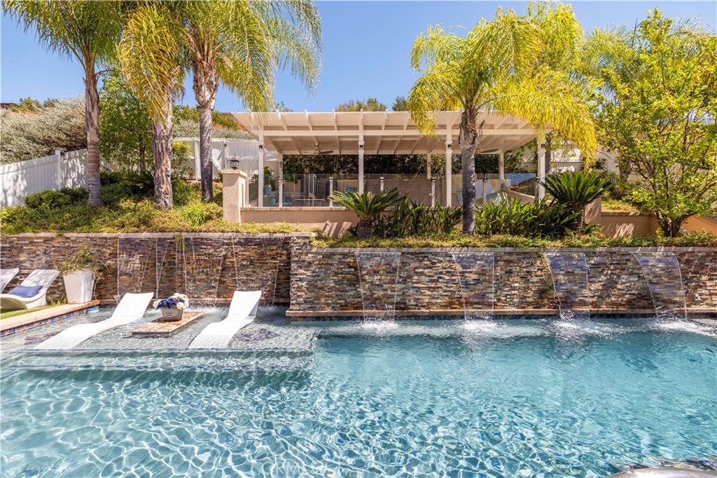 21149 Lone Star, Saugus, CA 91390 — photo 1