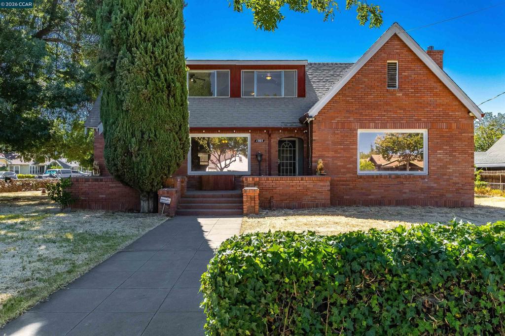 1505 Parker Ave, Tracy, CA 95376 — photo 1