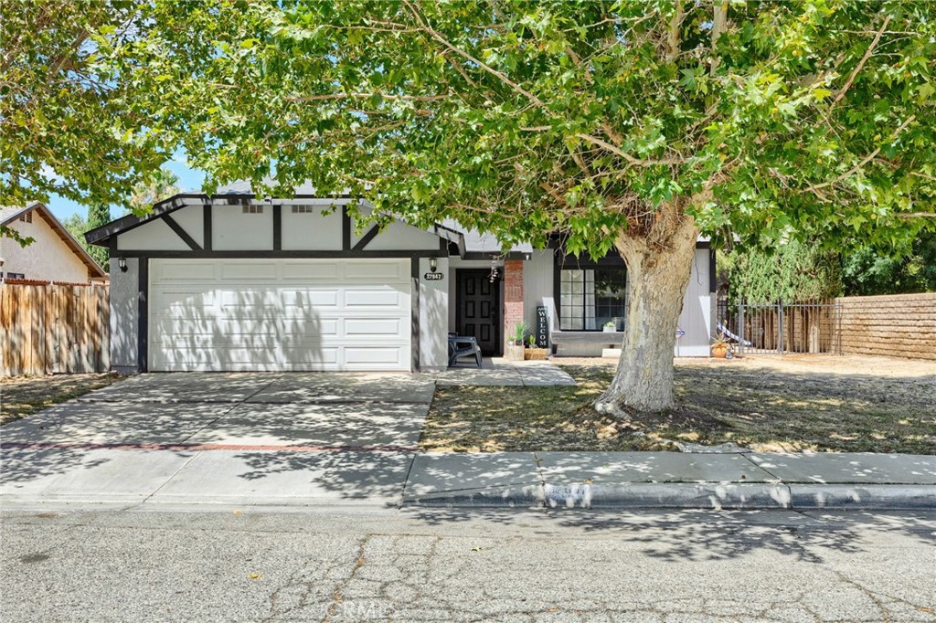 37947 Janus Drive, Palmdale, CA 93550 — photo 1