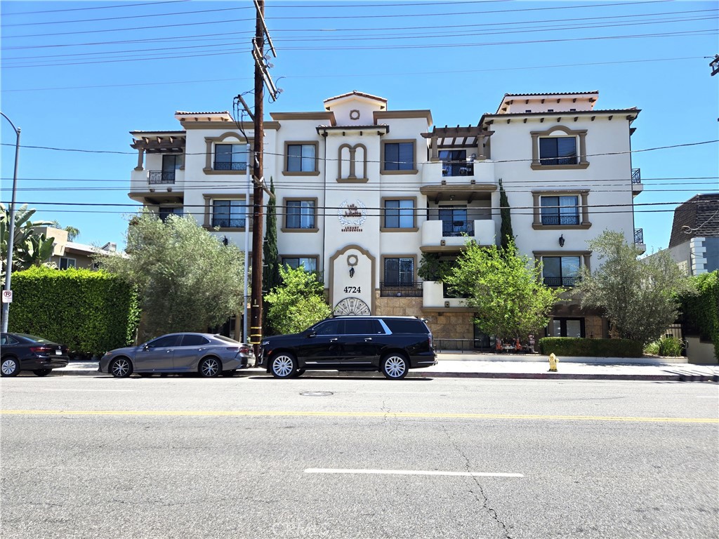 4724 Kester Avenue 409, Sherman Oaks, CA 91403 — photo 1