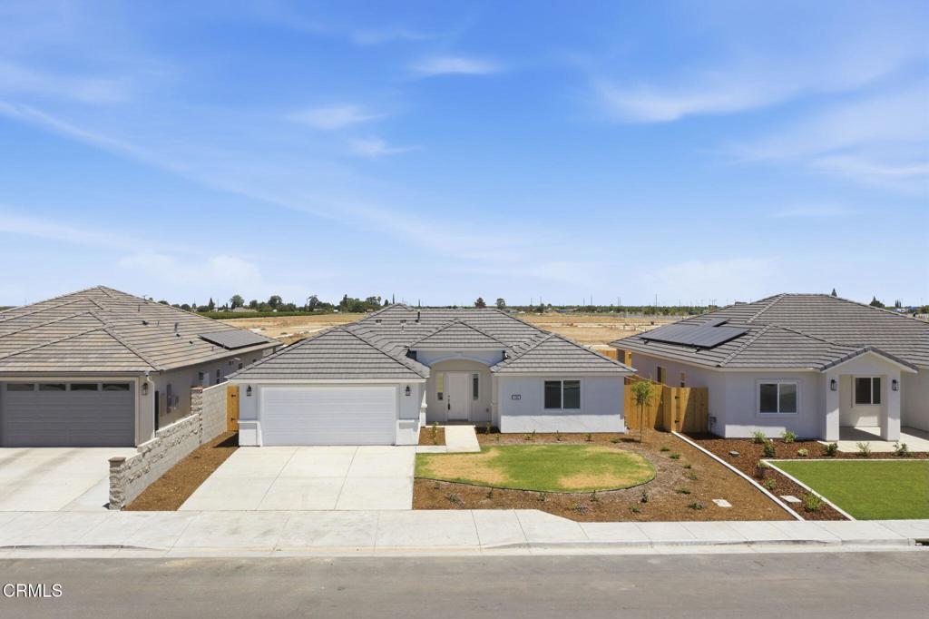 732 Sammy Way, Shafter, CA 93263 — photo 1