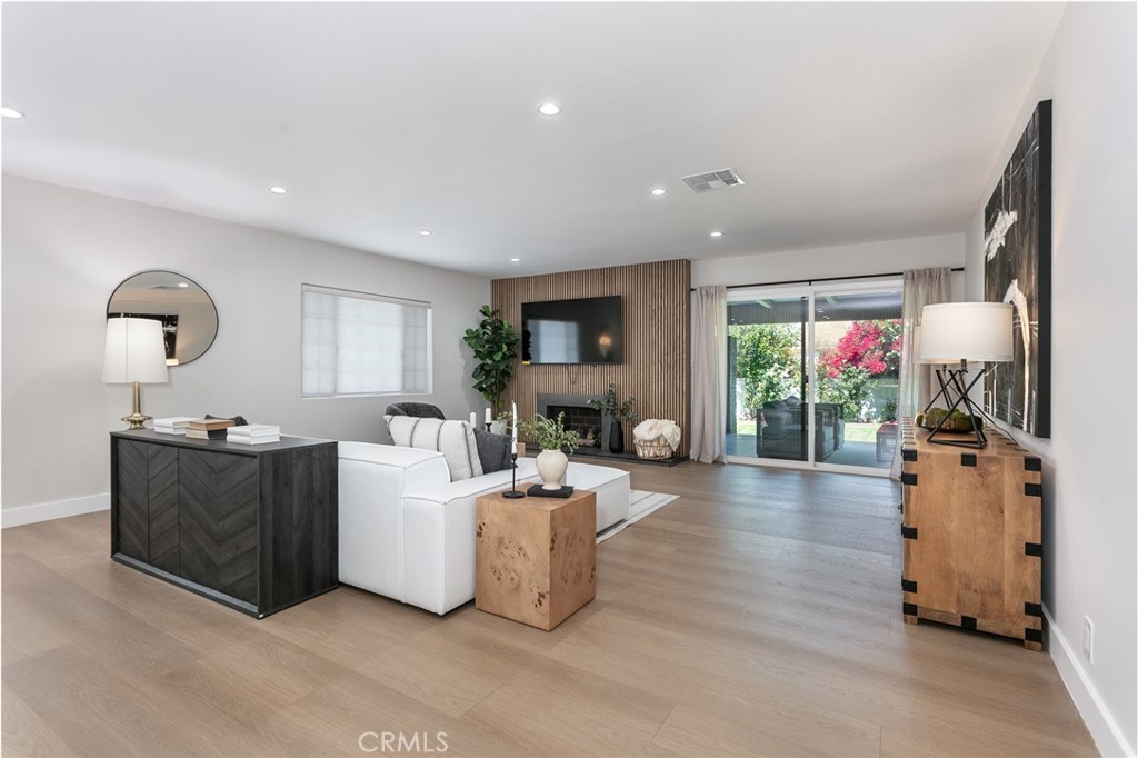 6853 Willis Avenue, Van Nuys, CA 91405 — photo 1