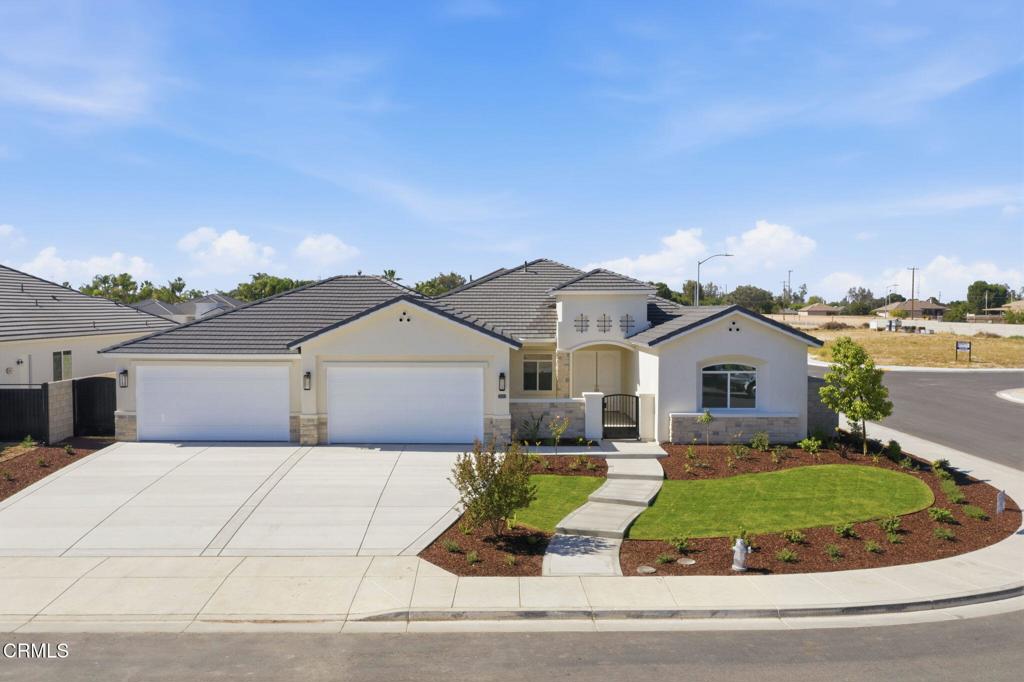 13620 Philip Phelps, Bakersfield, CA 93314 — photo 1