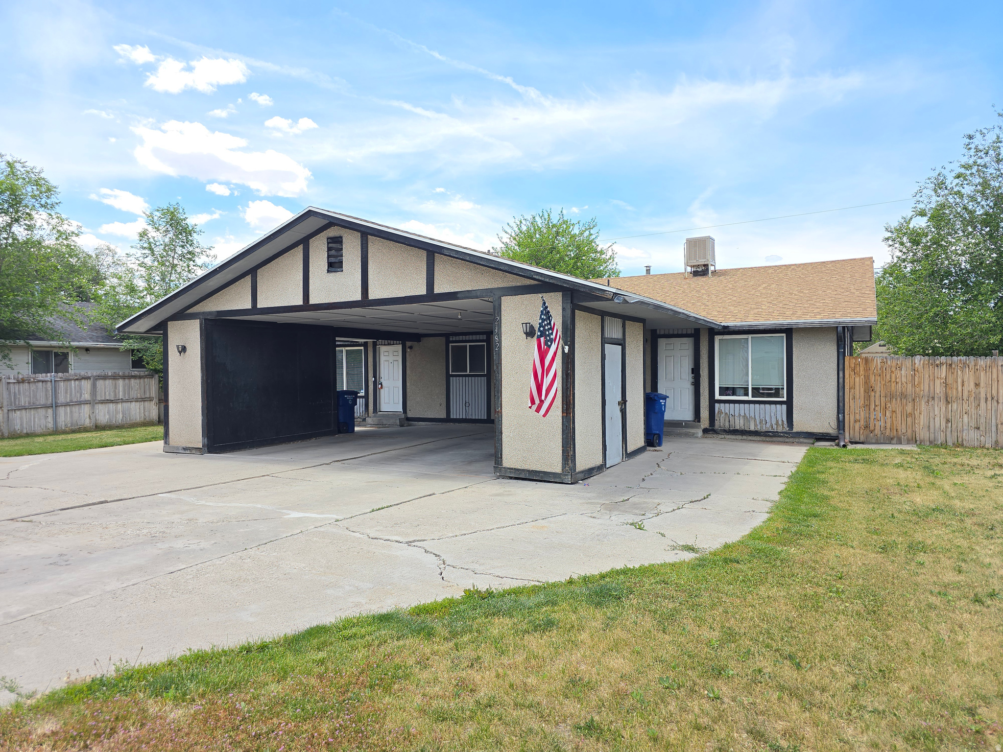 2384 S DERBY ST, West Valley City, UT 84119 — photo 1