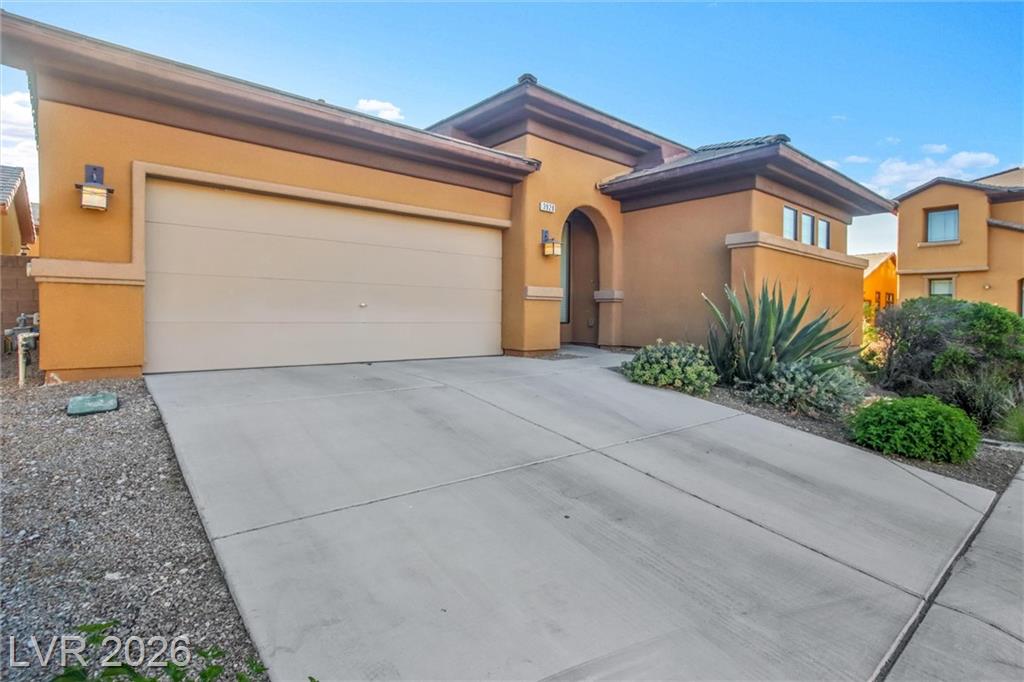 3928 Maldive Isle Court, Las Vegas, NV 89129 — photo 1