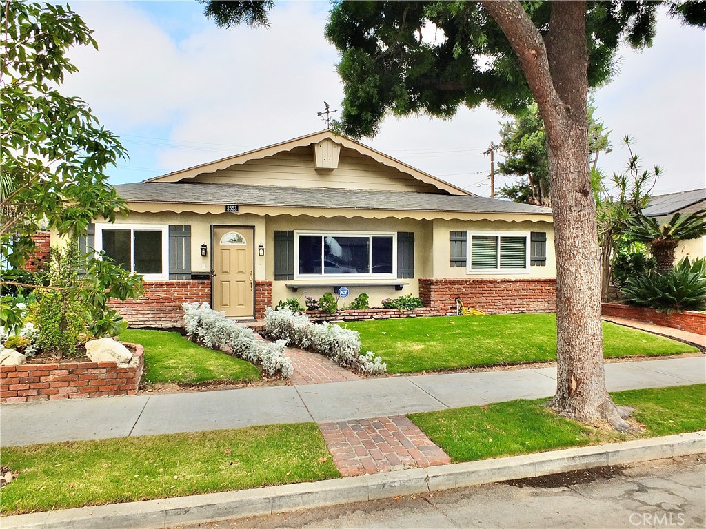 2553 Pine Avenue, Long Beach, CA 90806 — photo 1