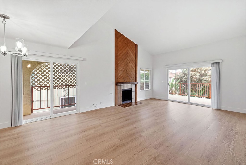 413 Avenue G 4, Redondo Beach, CA 90277 — photo 1