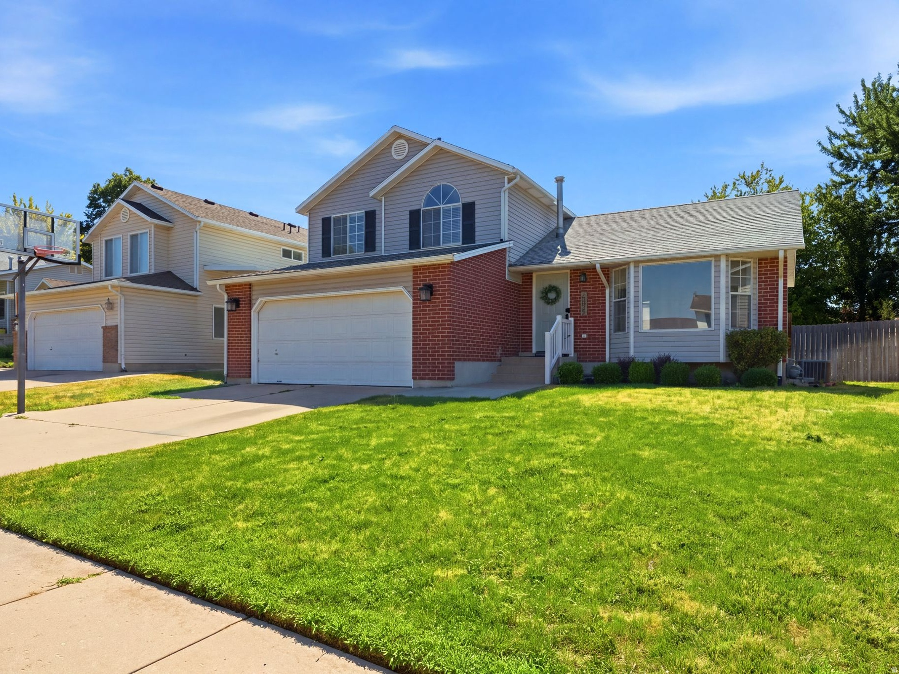 431 W CREEKSIDE LN, Kaysville, UT 84037 — photo 1