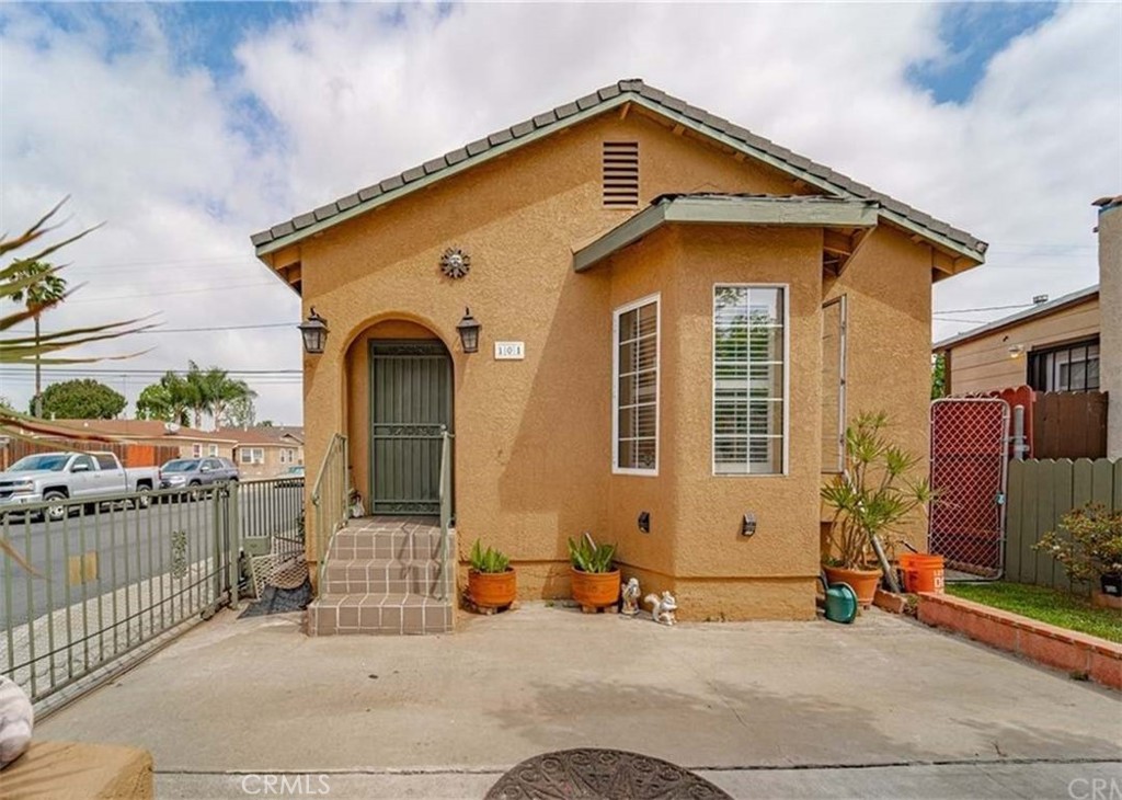 101 E 56th, Long Beach, CA 90805 — photo 1