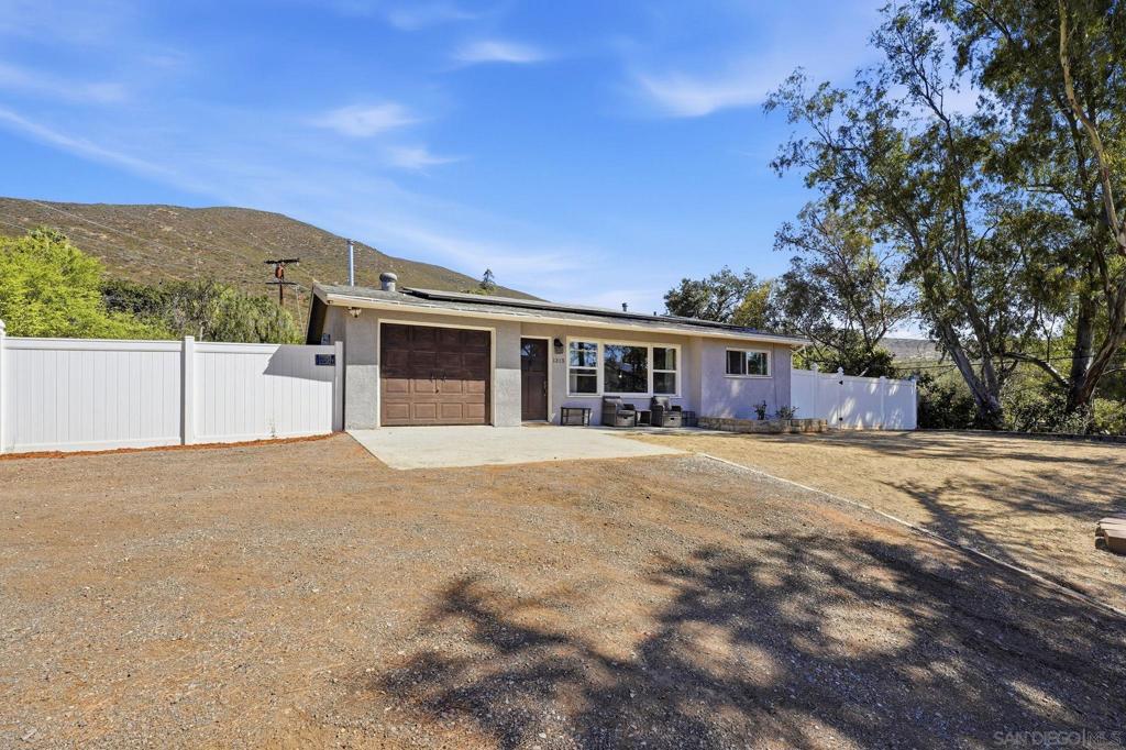 1315 Hillcrest Dr, Alpine, CA 91901 — photo 1