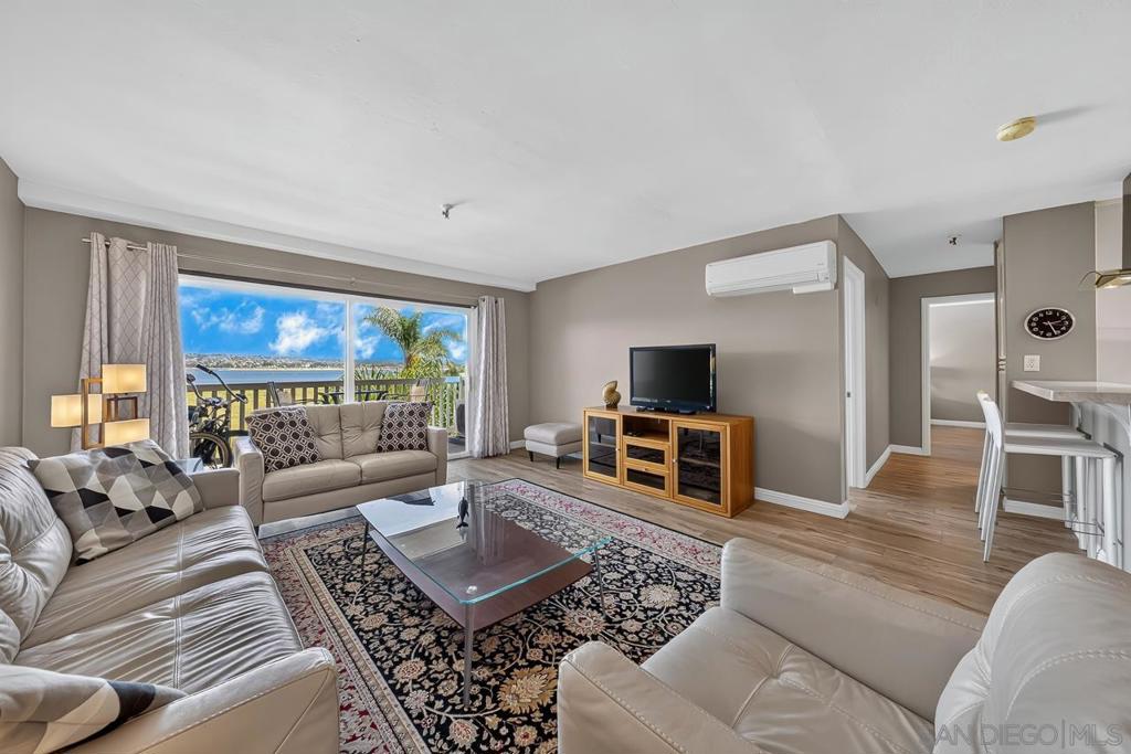 4015 Crown Point Dr. 310, San Diego, CA 92109 — photo 1