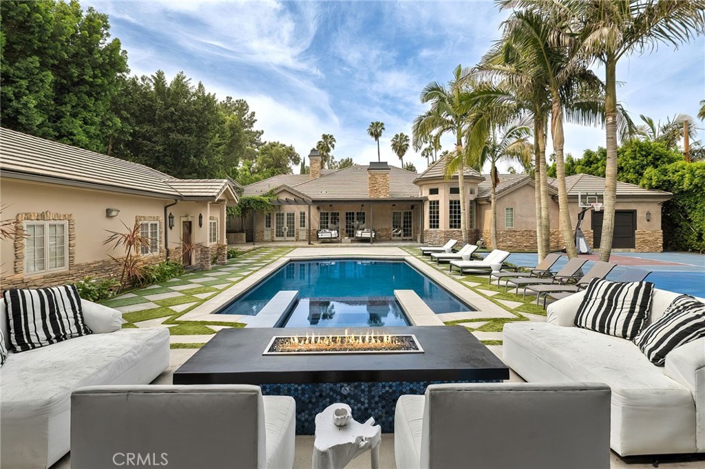 4816 Gloria Avenue, Encino, CA 91436 — photo 1