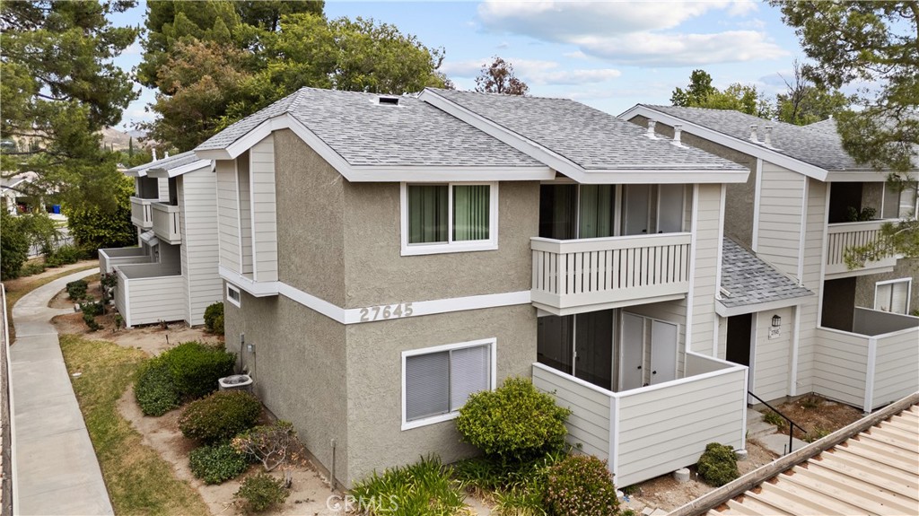 27645 Susan Beth A, Saugus, CA 91350 — photo 1