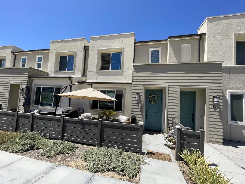 766 Makani Street 5, Chula Vista, CA 91911 — photo 1