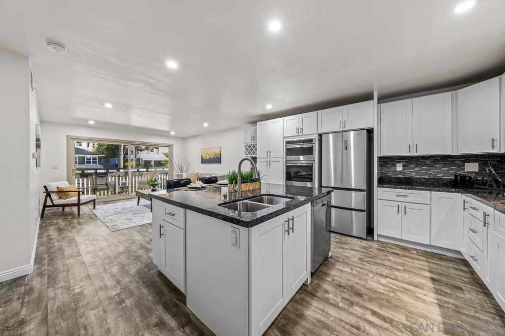 3450 2nd Ave 14, San Diego, CA 92103 — photo 1