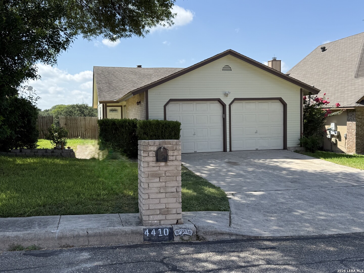 4410 PUTTING GRN, San Antonio, TX 78217 — photo 1