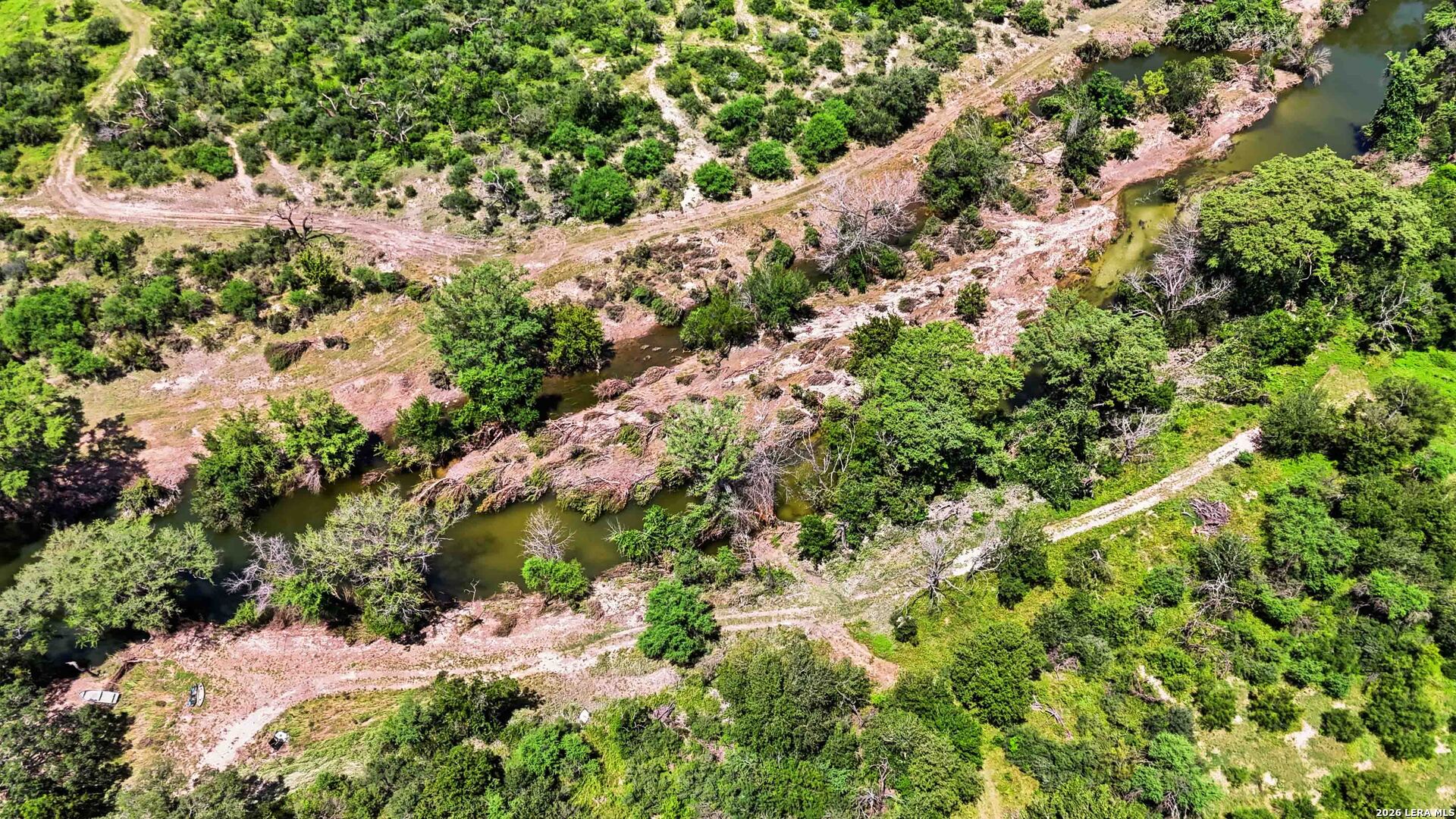 2194 S Ranch Rd 187, Sabinal, TX 78881 — photo 1