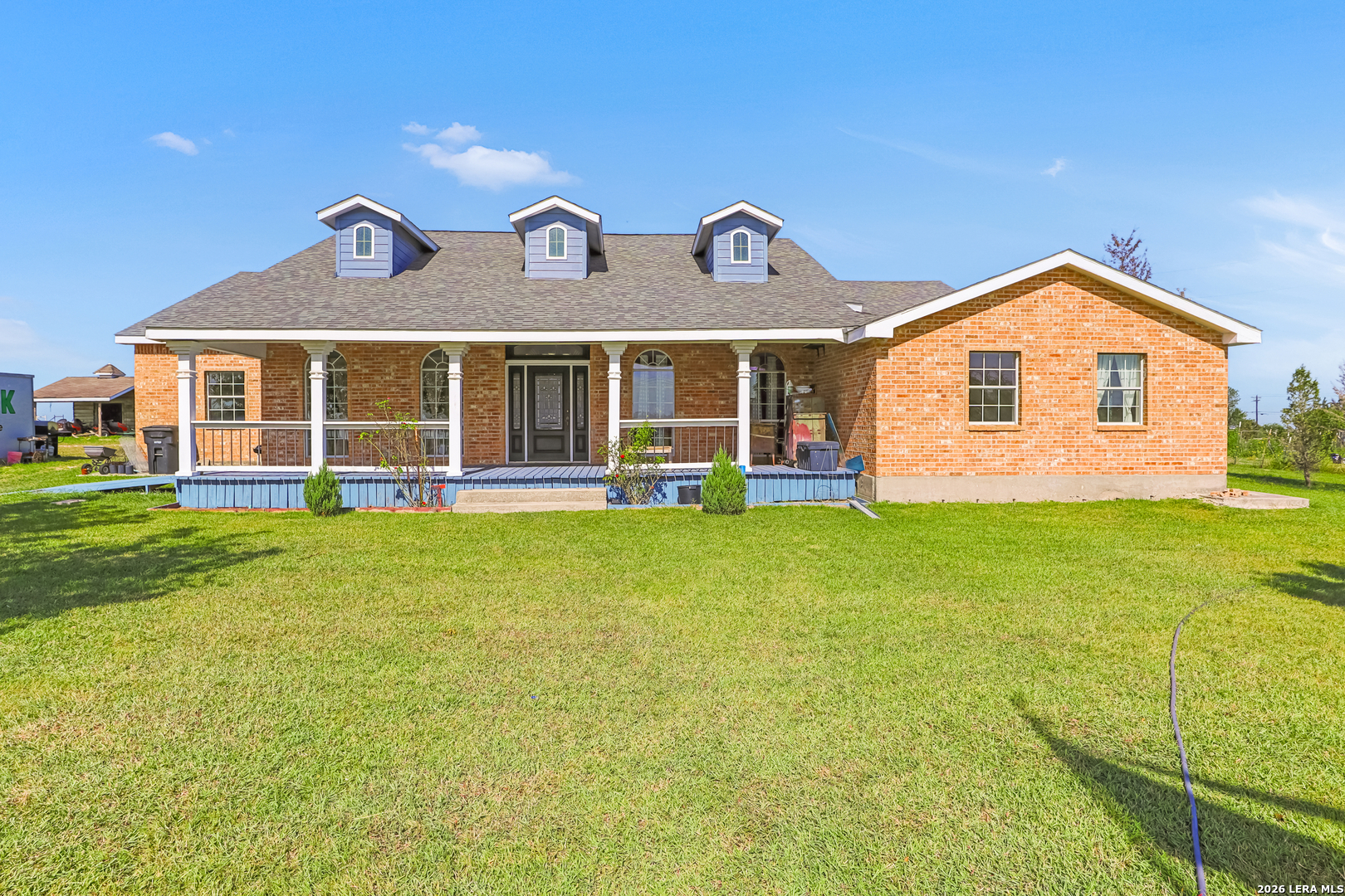 2504 Schwab, Seguin, TX 78155 — photo 1