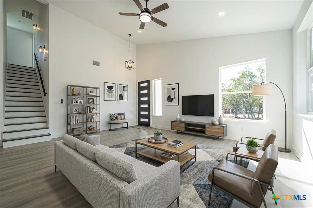 4 Huisache Lane, Wimberley, TX 78676 — photo 1